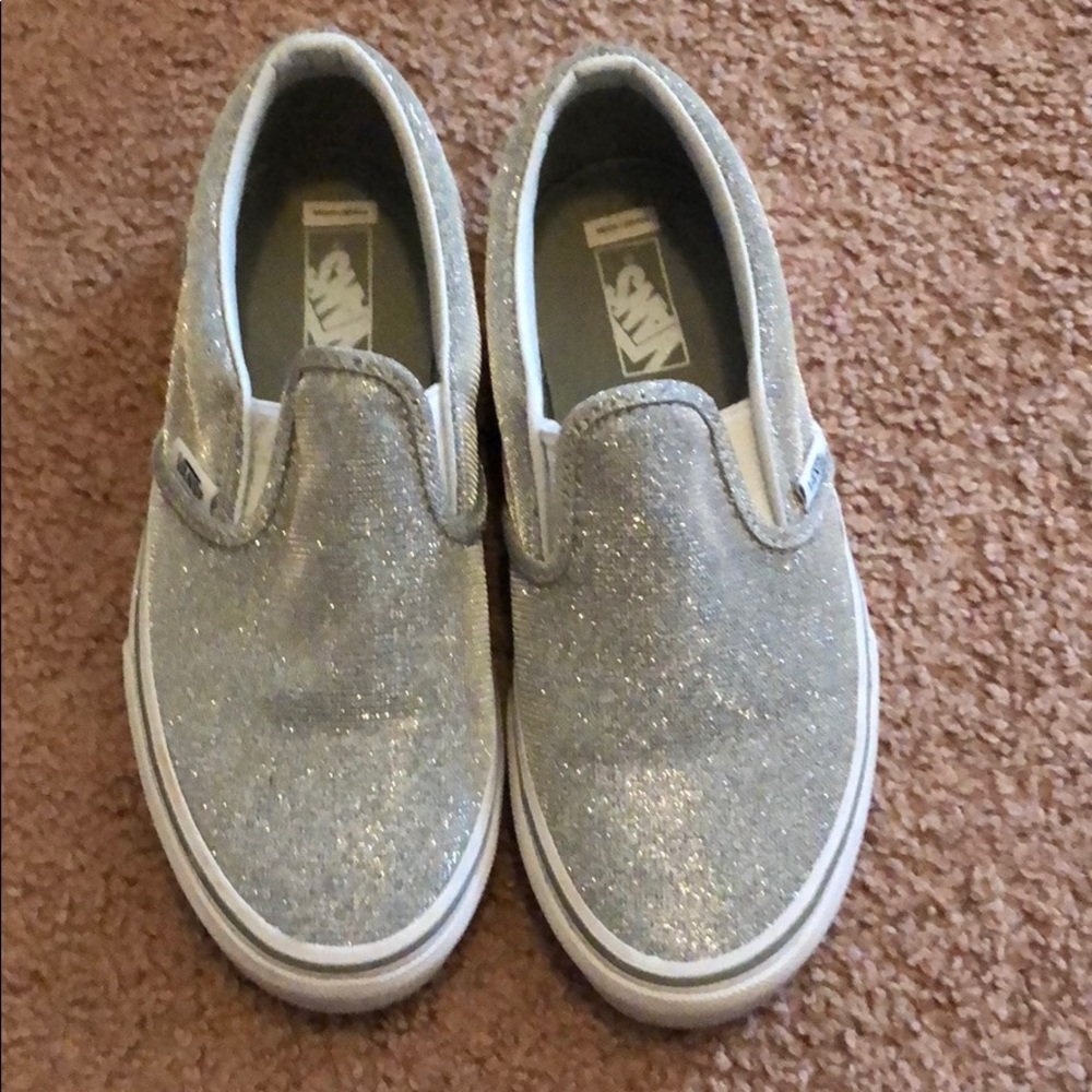 Girls Vans - Picture 2 of 5